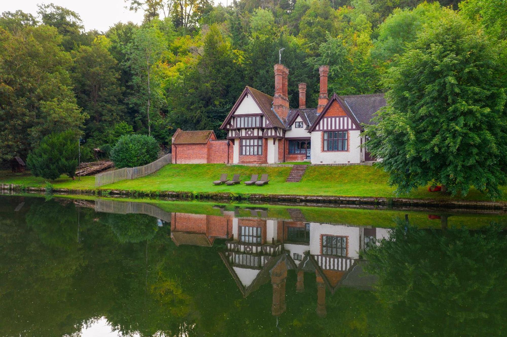 Cliveden House - An Iconic Luxury Hotel Maidenhead Exterior foto