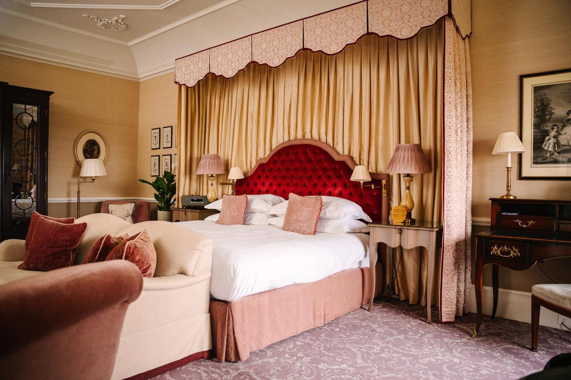 Cliveden House - An Iconic Luxury Hotel Maidenhead Exterior foto