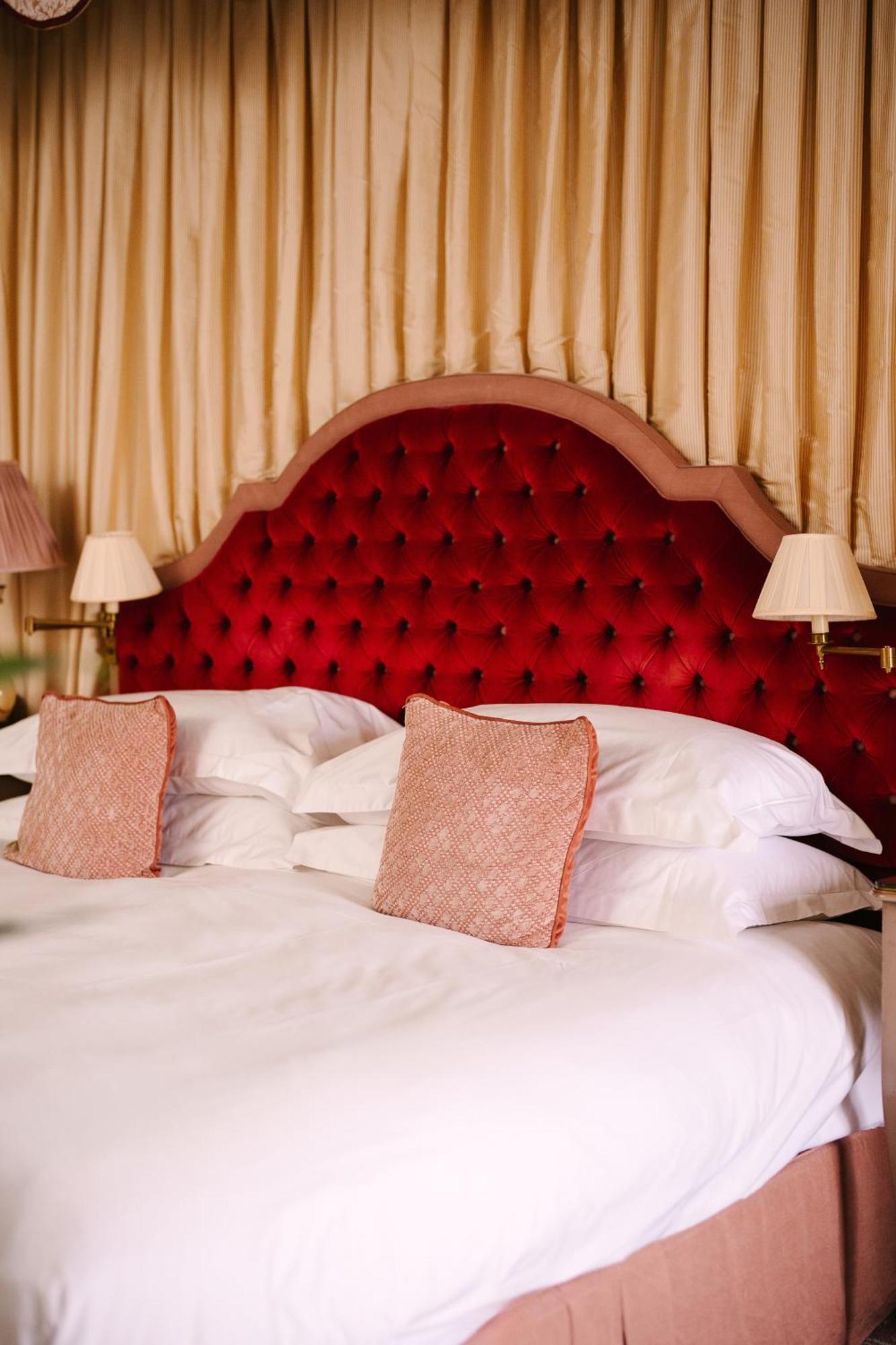 Cliveden House - An Iconic Luxury Hotel Maidenhead Exterior foto